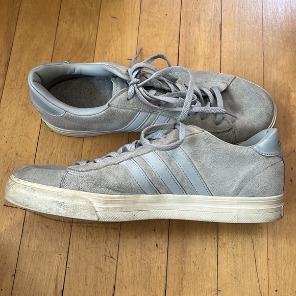 Men’s Adidas Cloudfoam Advantage Light Gray Size 9 - Picture 3 of 8